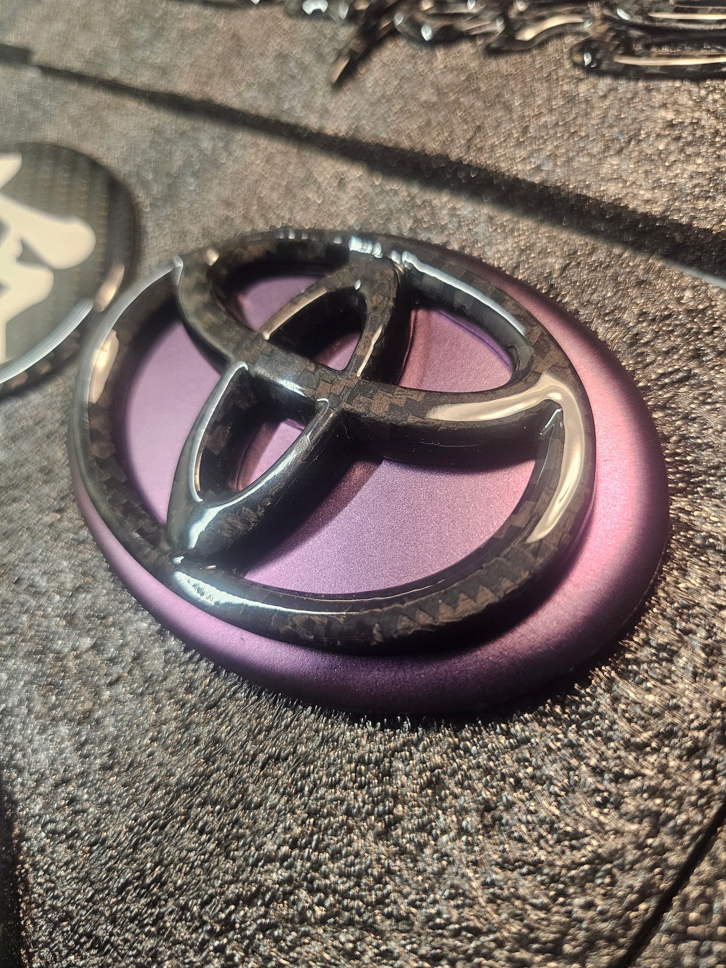 Custom wrap badge set